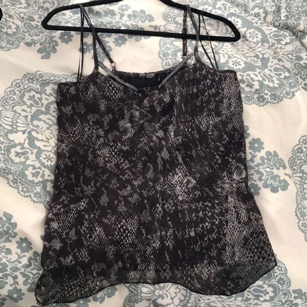 Guess tank top size medium